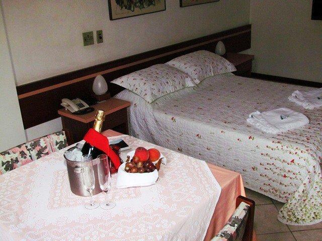 ונדה נובה דו אימיגרנטה Alpes Hotel מראה חיצוני תמונה