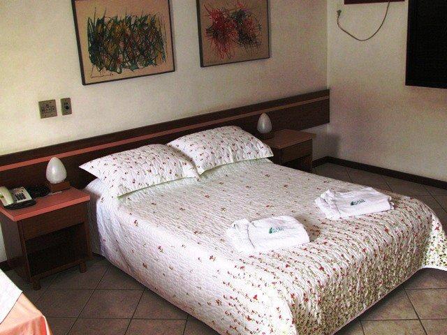 ונדה נובה דו אימיגרנטה Alpes Hotel מראה חיצוני תמונה